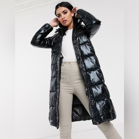 Juicy Couture longline padded jacket with logo back in shiny black - Picture 2 of 14